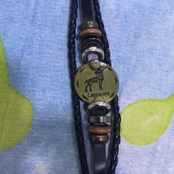 Wealth charm bracelet - Picture 2 of 8